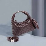 Women Fashion Crossbody Bag Style: 539 - Image 2