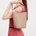 Women Fashion Tote Bag Style:750 - Image 2